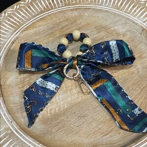 NWOT Elegant Navy and Brown Bow Bag Charm